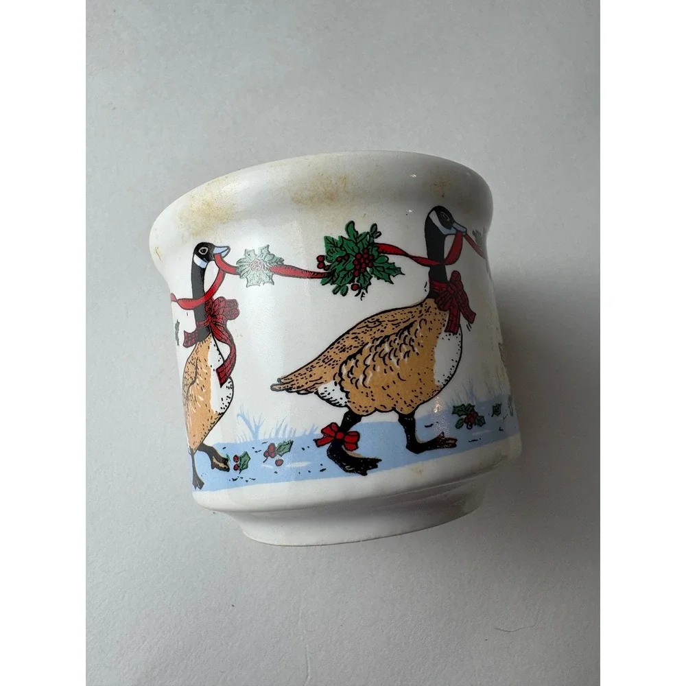 Potpourri Press Petite Love Lite Vintage Christmas Goose Candle Holder with Box